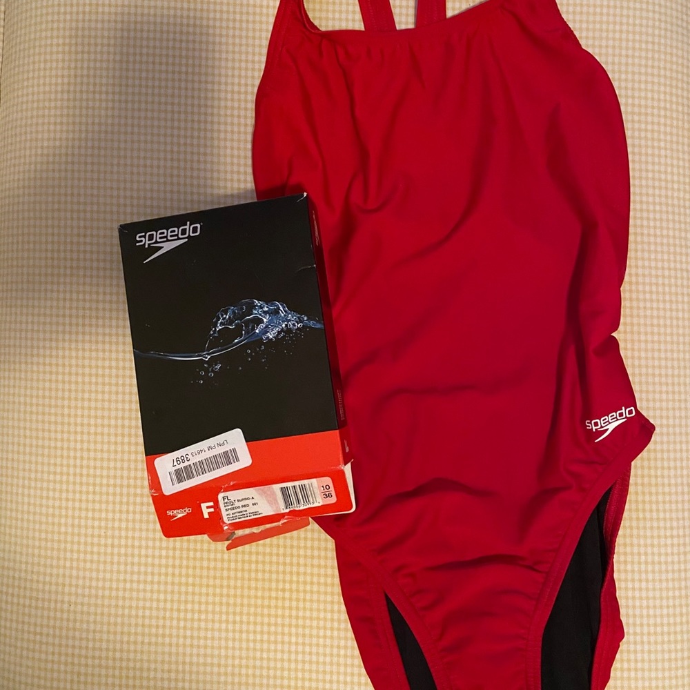 Womens Speedo Swimsuit. Size 10/36